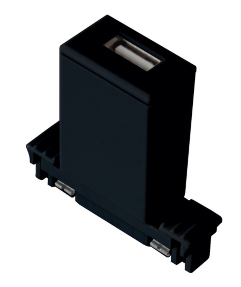 PRESA USB ADRIA